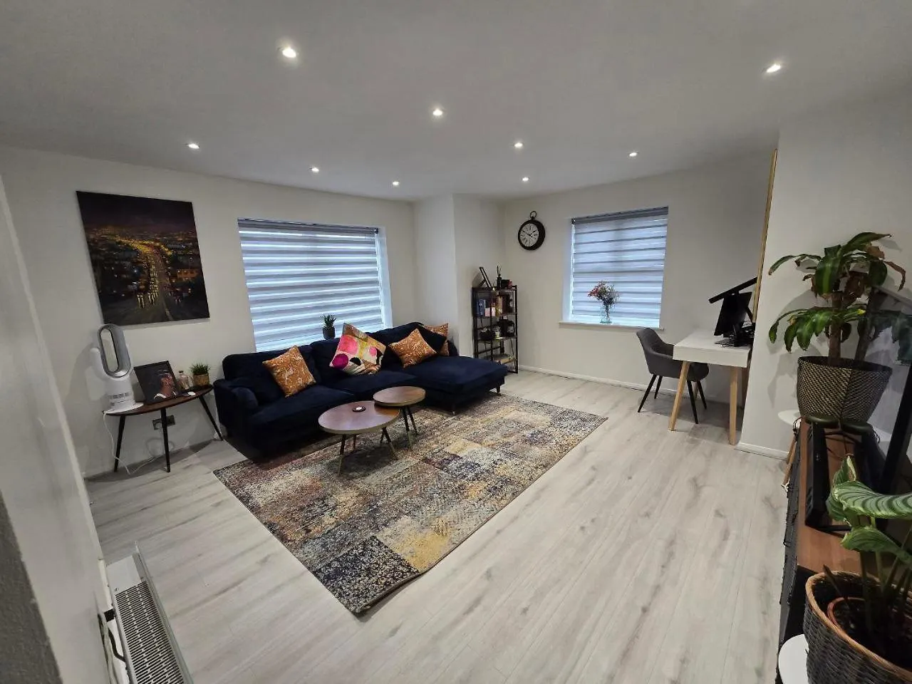 Apartment Zade Residence London