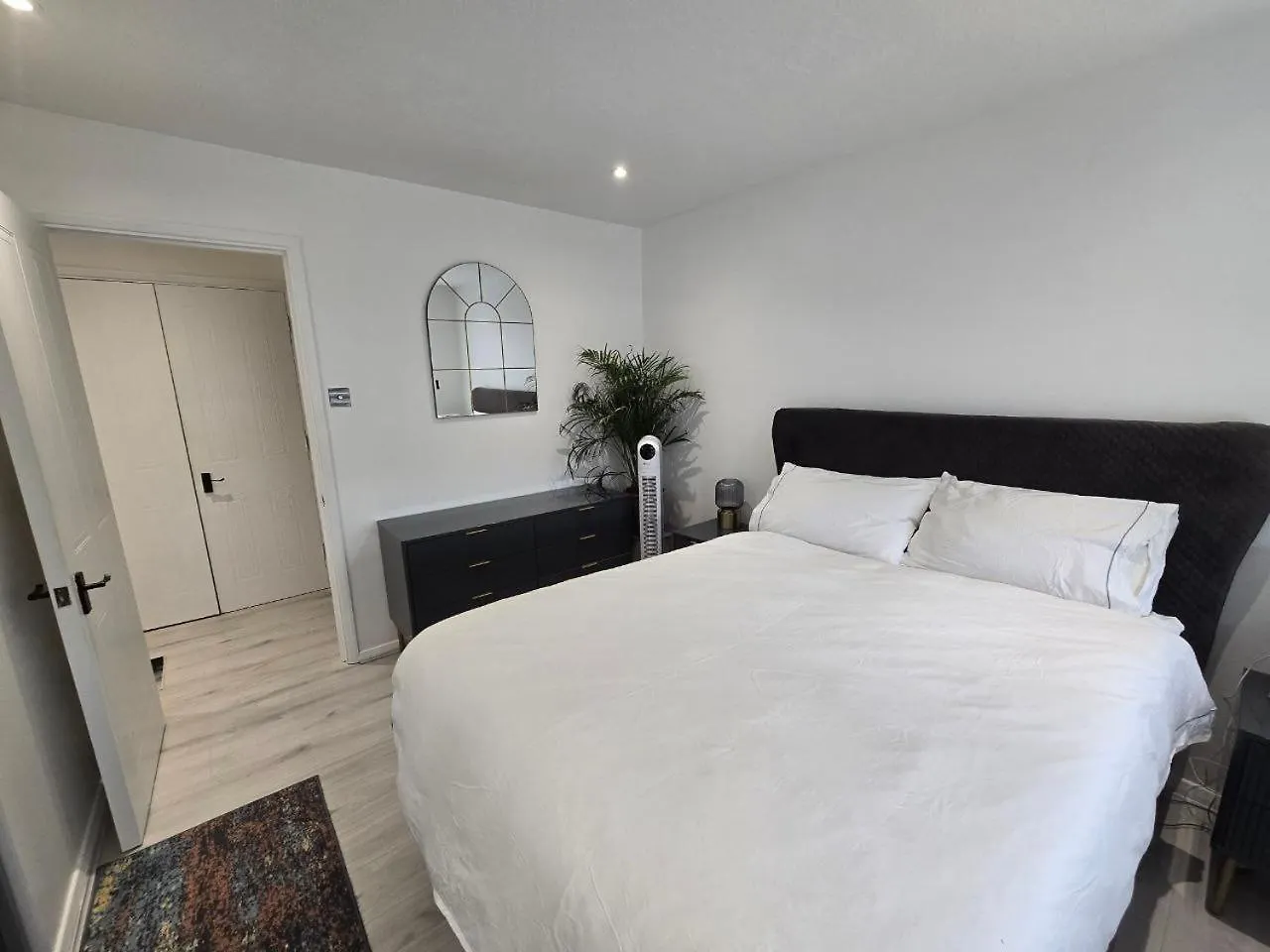 Zade Residence London